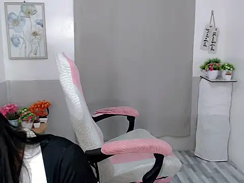liane_mei live cam on StripChat
