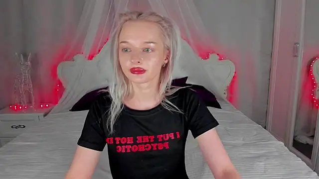AlessaKiss live cam on StripChat