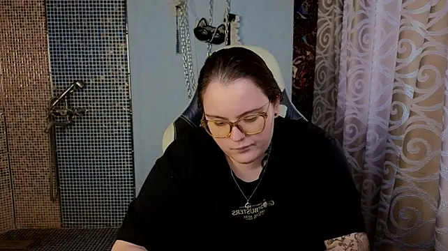 CatherineClaire webcam