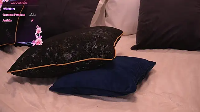RosaAmour webcam