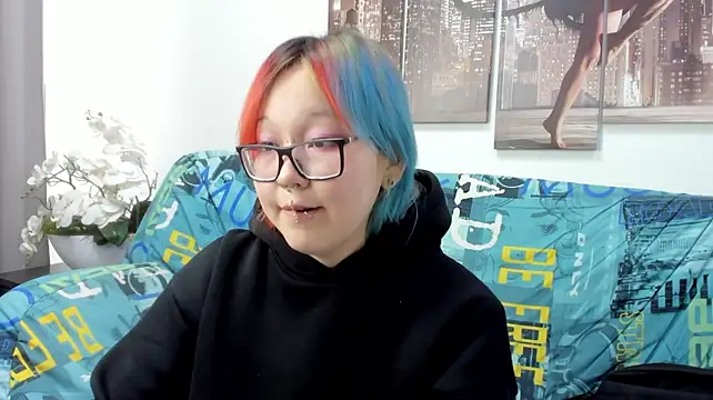 Cute__Kiko webcam