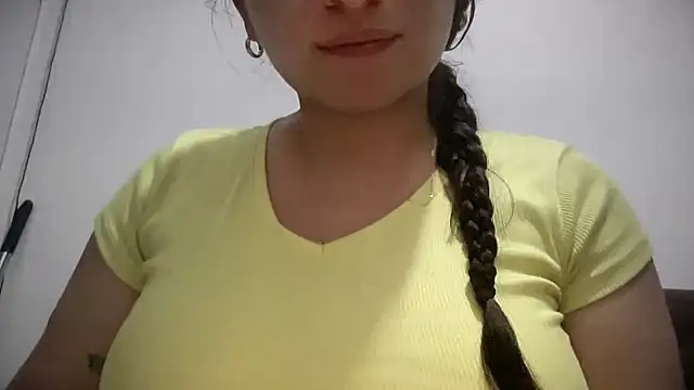 EmmaAlba05 webcam