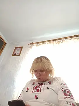 Elena_Beautiful784 webcam