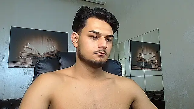 MalakaiFrost webcam