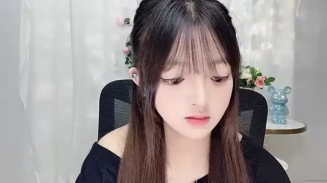 KK668866 webcam