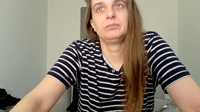 Chantalee webcam