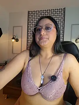 Amber_gold_ webcam
