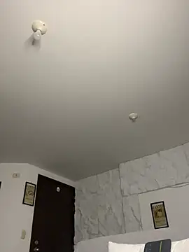 muscle_boyhorny webcam