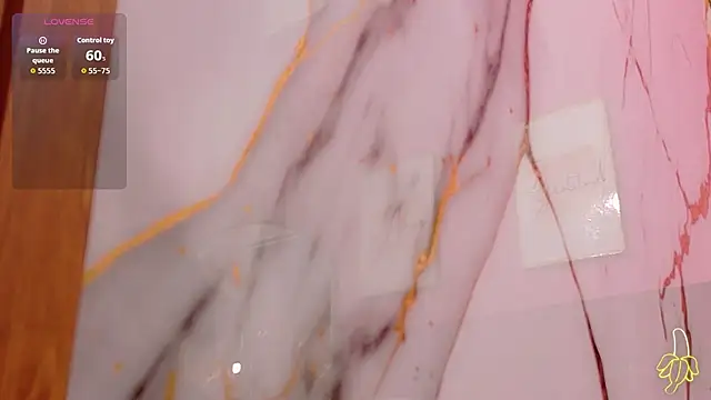 yourcuteneighbourr webcam