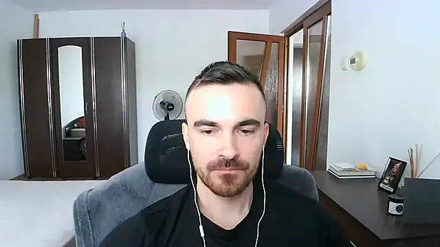 mu5clemania2 live cam on StripChat