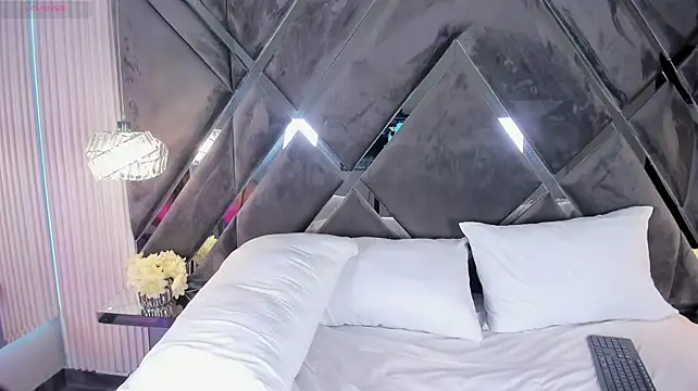 CoraimaSahin webcam