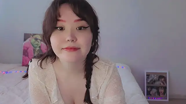 tsunade_chan webcam