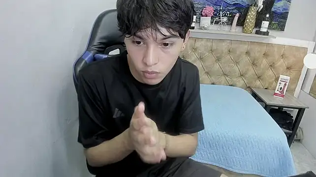 StiwenTwink webcam