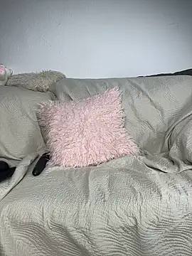 MissNaughtyClass webcam