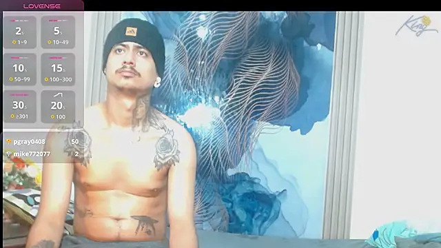 Damian-and-Camerum webcam