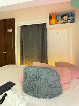 dana_falcoo25 webcam