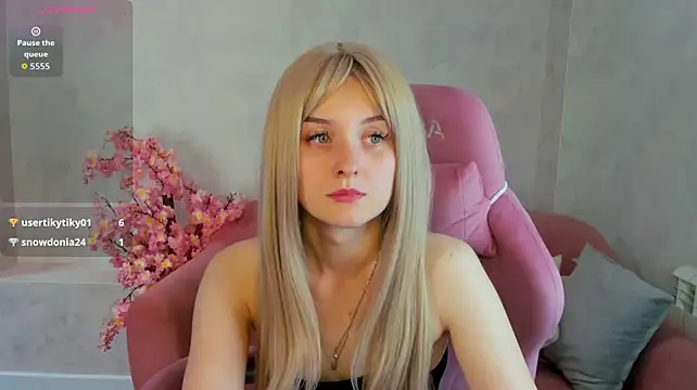Diiana_Daviis webcam