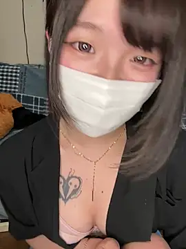 yuki_24 webcam