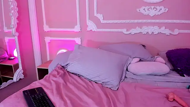 MiaBenet webcam