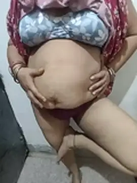 ninadi_hot webcam