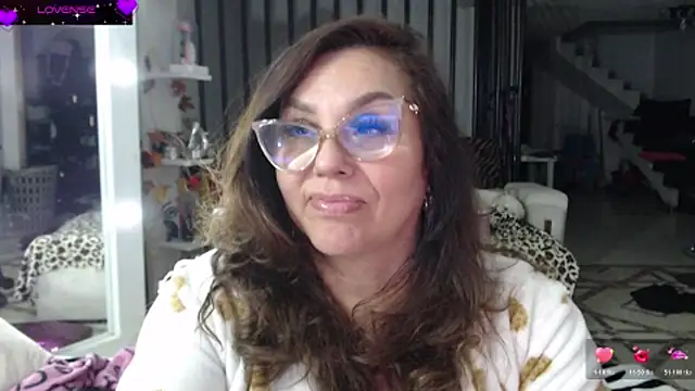 Myrnasexxx webcam