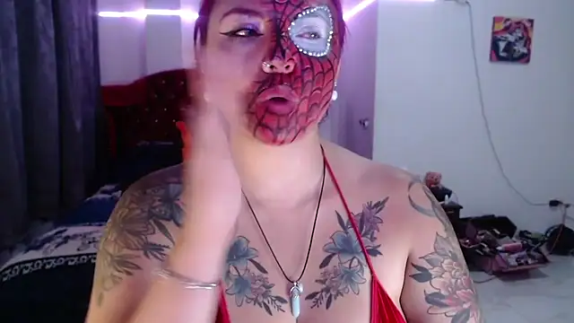 black_wiidow webcam