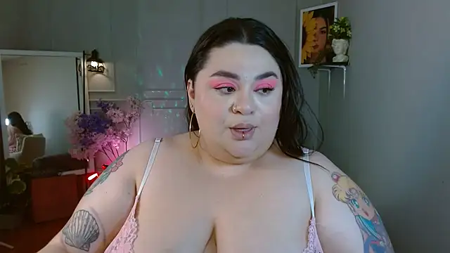 tiffany_laurens