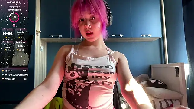 AueshaSimon webcam