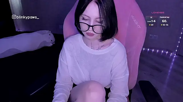 blinkypaws