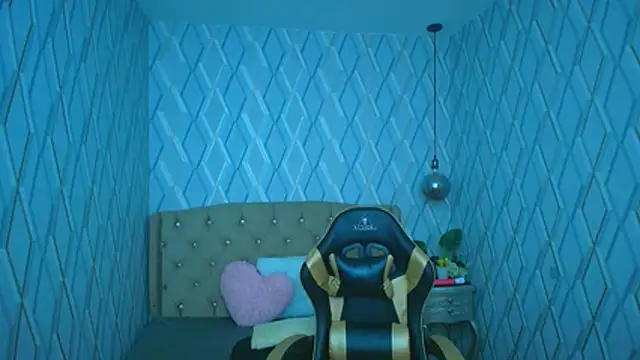 JeannMarie webcam