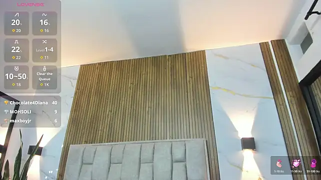 SckarletBloom webcam