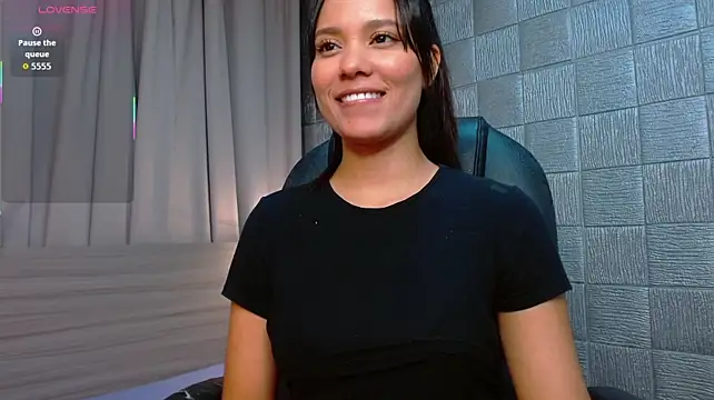 Ivonne_Latina