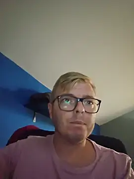 blondeboy92