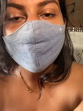 Haanikaur_saavi webcam