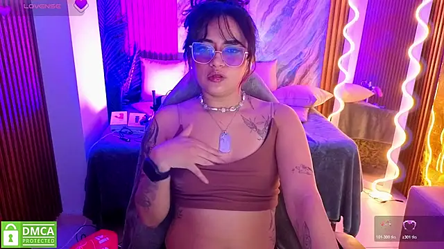 kristen_tay