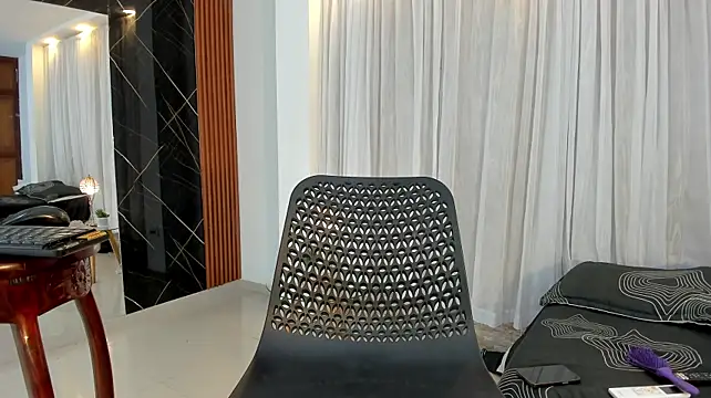Vicky_Hottman webcam