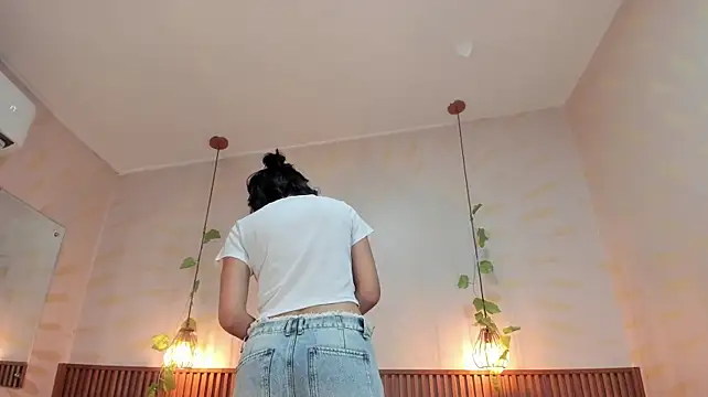 daphne_courtis webcam