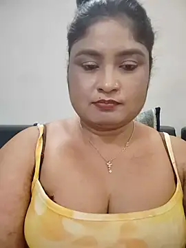 hornyriyanka webcam