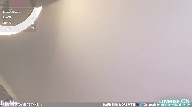 DollyBrowncc webcam