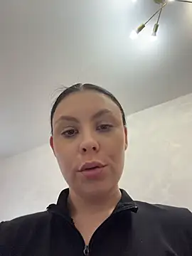 ChloeBrut webcam