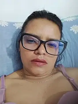 selena_foxy webcam