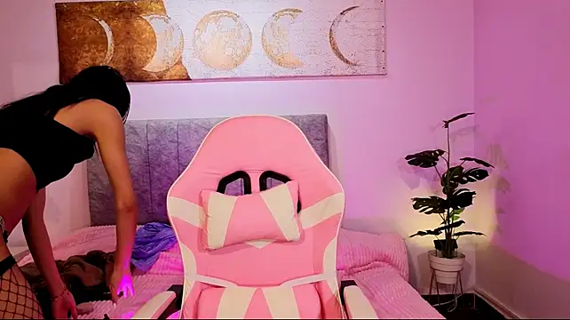 clara_evanss webcam