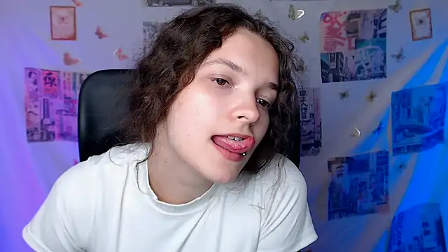 _SusieSu_ webcam