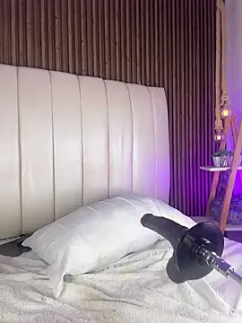 sandramilerr (F young) - riding torso   anal