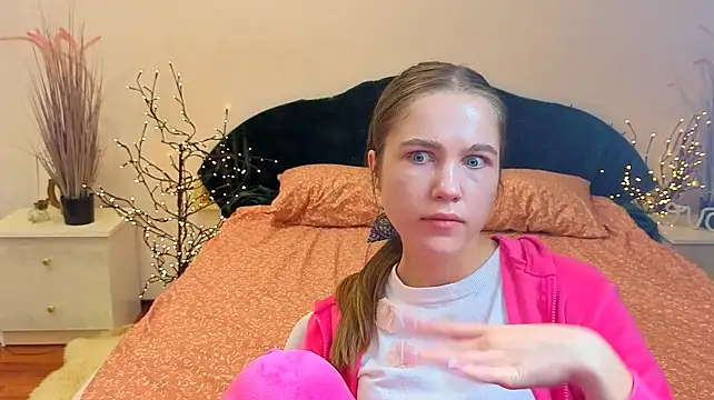 LoveXLexi webcam