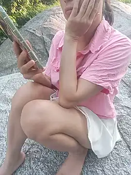 Linda-yiyi webcam