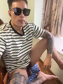 Panda-x live sex cam