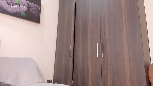 HarleyRedd webcam