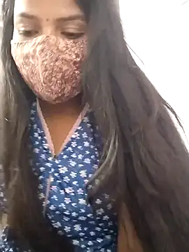 Lucky_077777 webcam