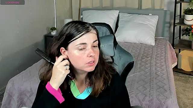 MartaEdams webcam